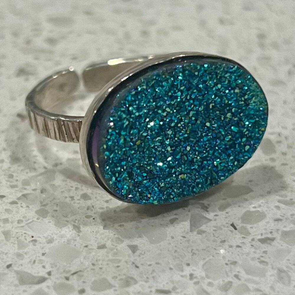 Sterling Silver Adjustable Blue Druzy Quartz Ring, pre-owned, never worn, good